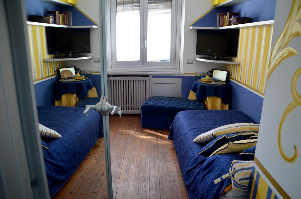 Small Twin Room